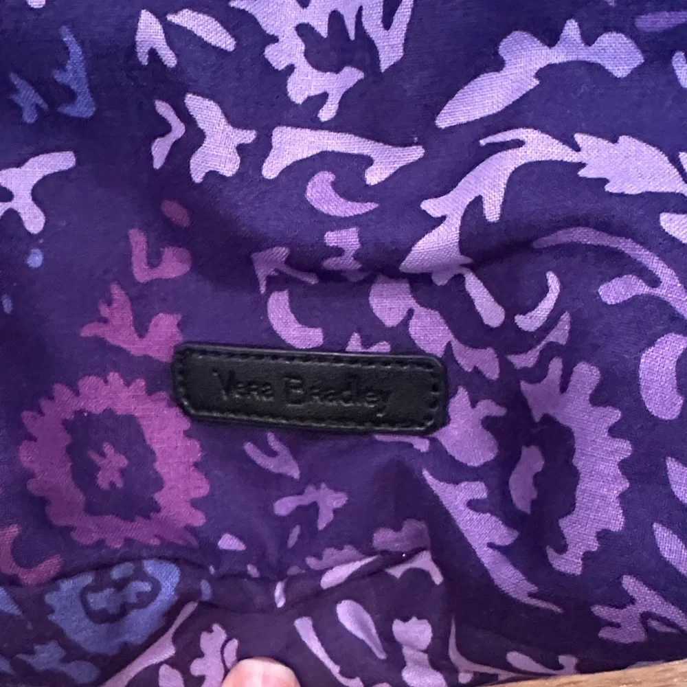 Vera Bradley Purple Paisley Bag and Ditty bag set - Picture 10 of 12